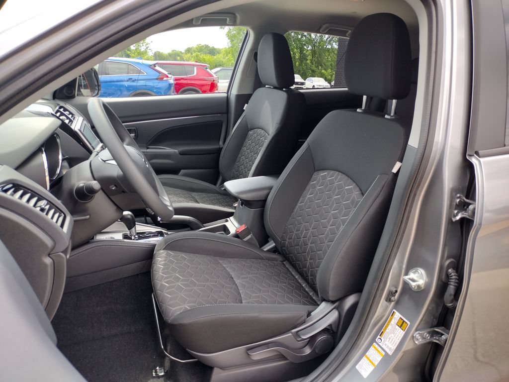 New 2026 Mitsubishi Outlander Sport ES AWD/4WD image 6