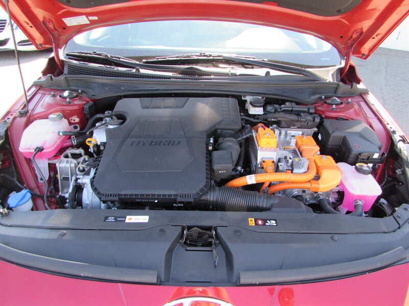 Used 2023 Hyundai Elantra Limited FWD image 26