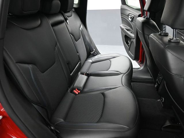 New 2026 Jeep Compass Latitude image 22