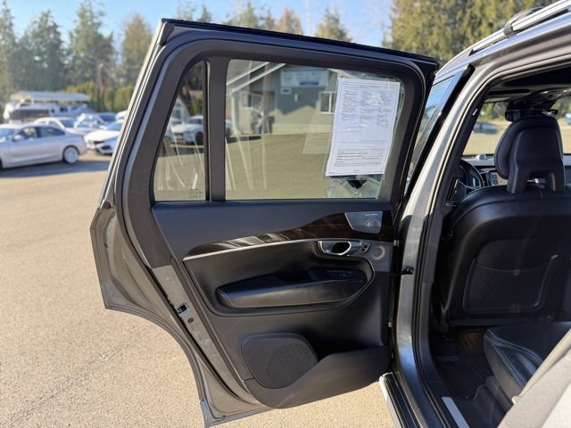 Used 2018 Volvo XC90 T6 Momentum w/ Convenience Package image 20