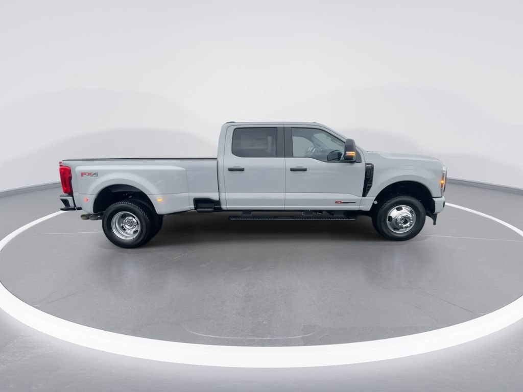 New 2026 Ford F350 XL w/ STX Appearance Package image 9