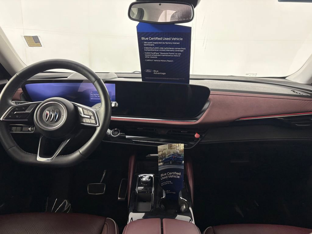 Used 2025 Buick Envision Sport Touring image 27