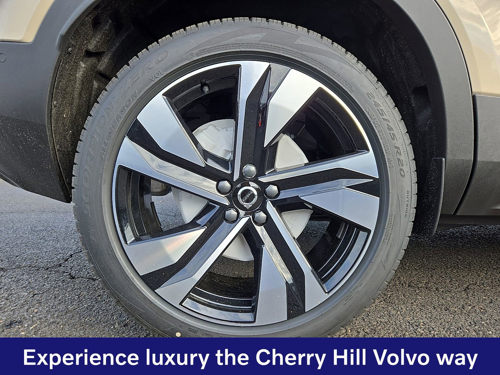 New 2026 Volvo XC40 B5 Ultra w/ Climate Package AWD/4WD image 6