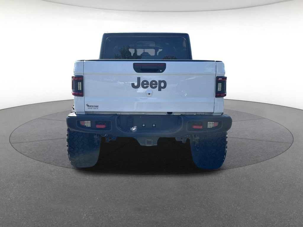 Certified 2022 Jeep Gladiator Rubicon w/ Trailer Tow Package AWD/4WD image 4