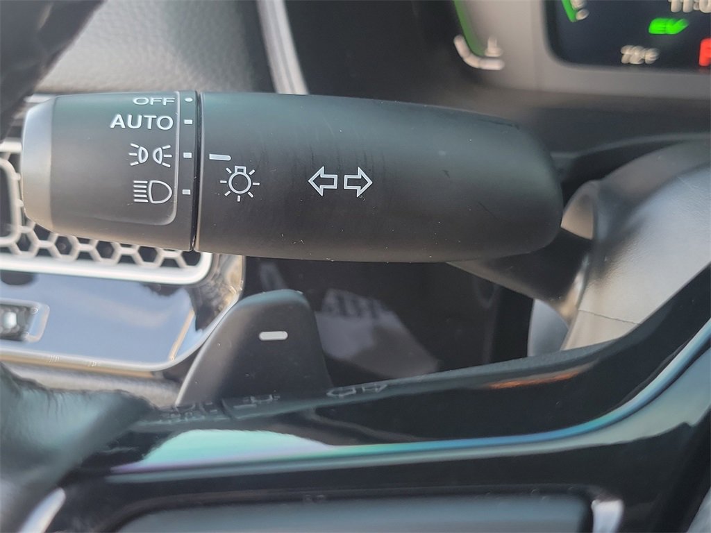 Used 2025 Honda Civic Sport Touring image 8