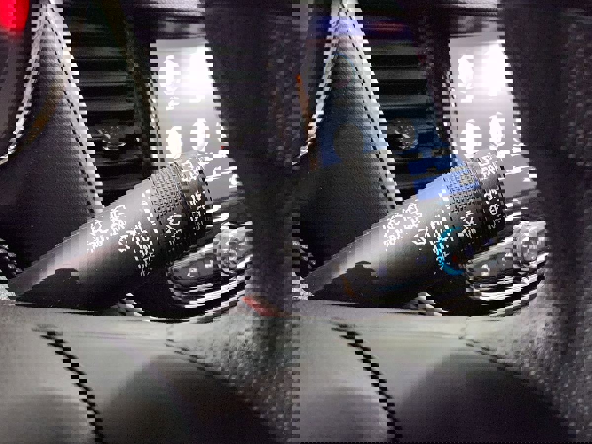 Used 2022 Chevrolet Trax LS w/ Tint and Cruise Package image 50