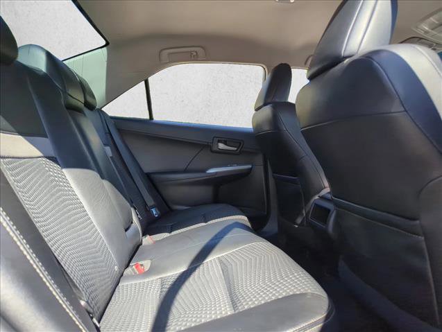 Used 2012 Toyota Camry SE image 19