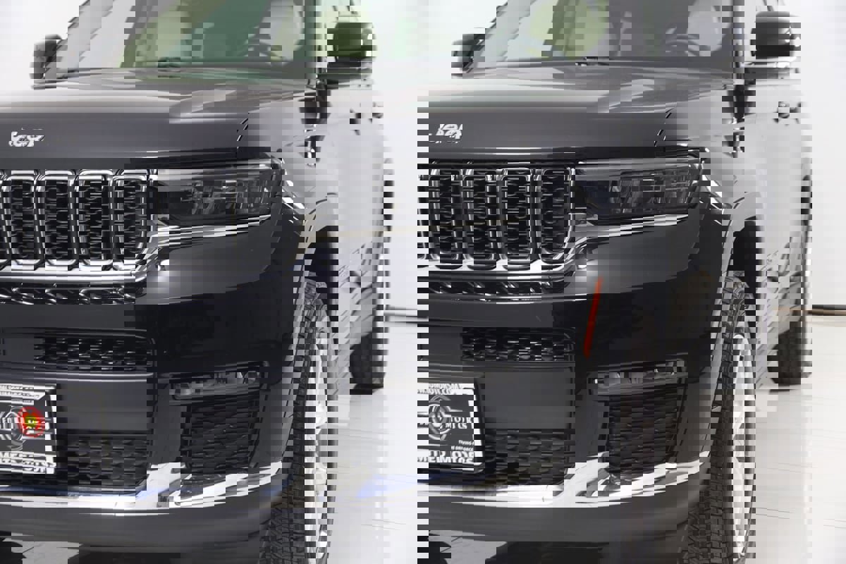 Used 2022 Jeep Grand Cherokee L Limited image 81