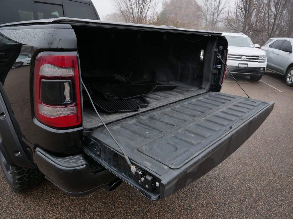 Used 2019 RAM 1500 Sport w/ Black Appearance Package image 13