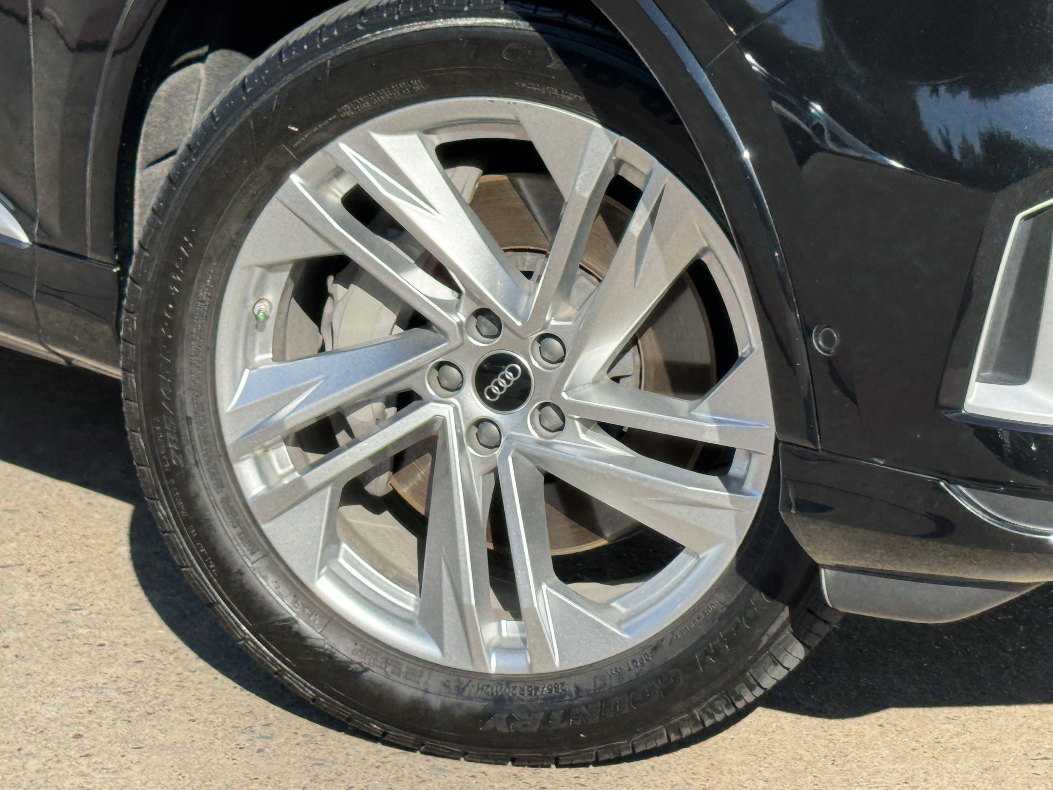 Used 2024 Audi Q7 3.0T Premium Plus AWD/4WD image 36