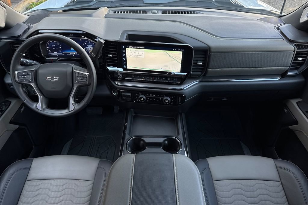 Certified 2025 Chevrolet Silverado 2500 ZR2 w/ Technology Package image 15