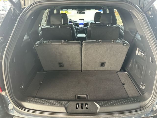 Certified 2022 Ford Explorer ST w/ Equipment Group 401A image 27