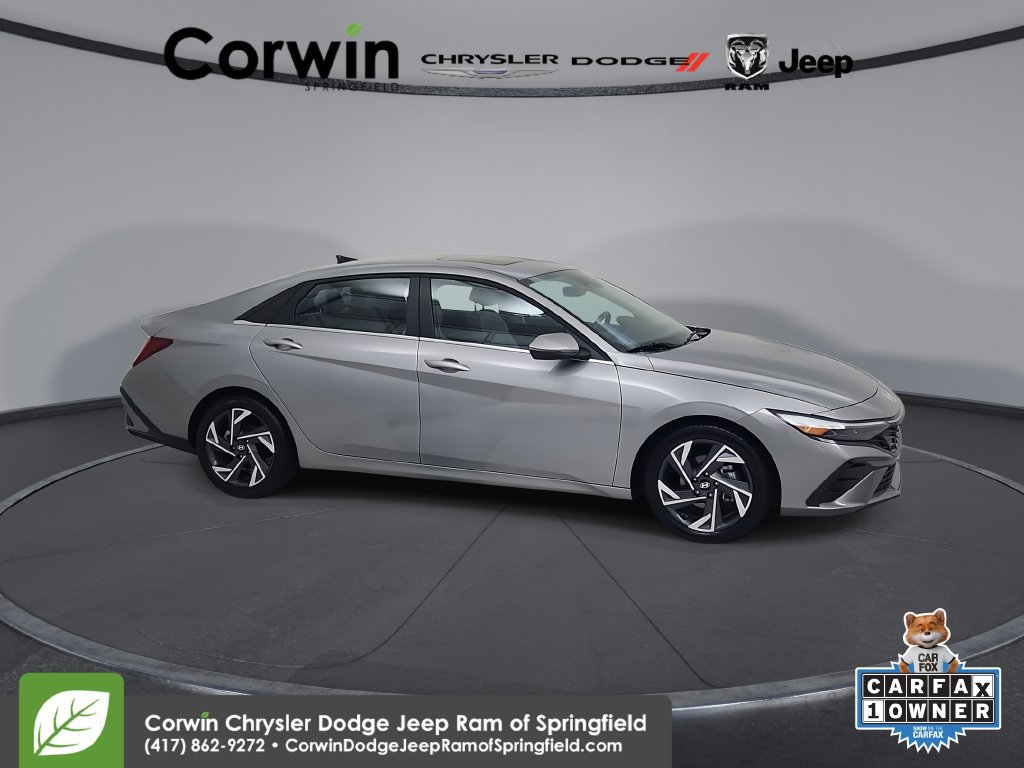 Used 2025 Hyundai Elantra Limited FWD 360° Tour
