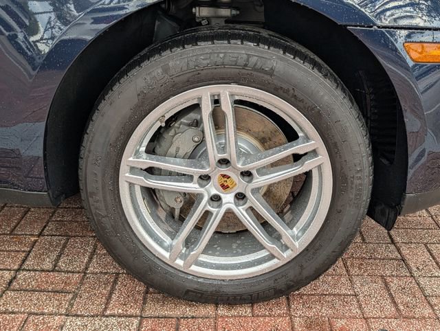 Used 2021 Porsche Macan S image 9