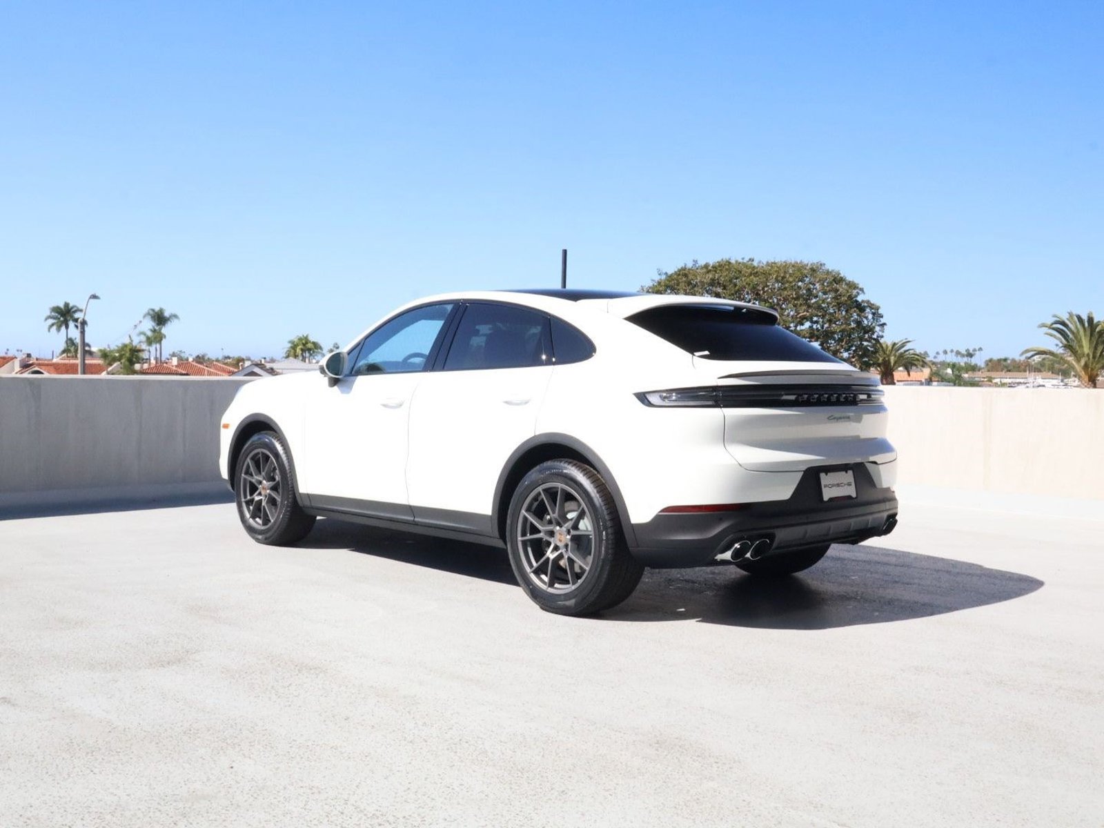 New 2026 Porsche Cayenne Coupe AWD/4WD image 3