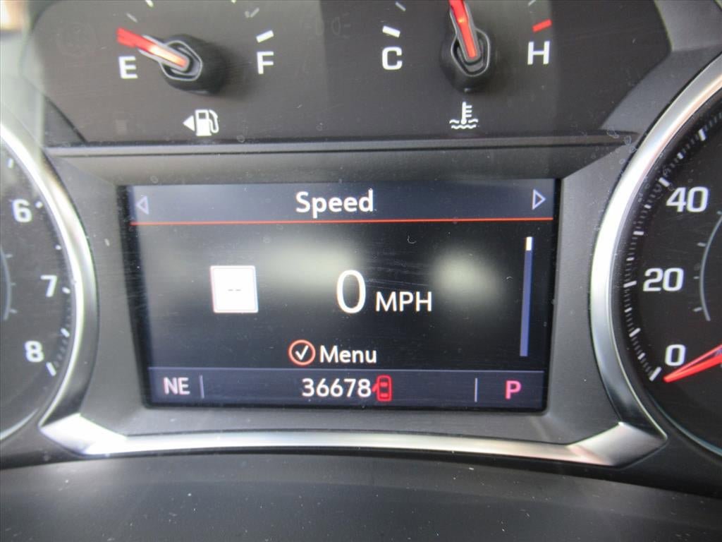 Used 2024 Chevrolet Equinox Premier FWD image 24