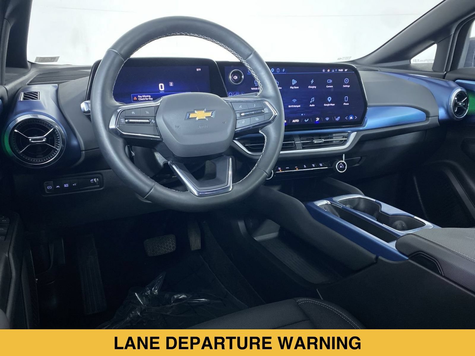 Certified 2024 Chevrolet Equinox EV LT FWD image 2