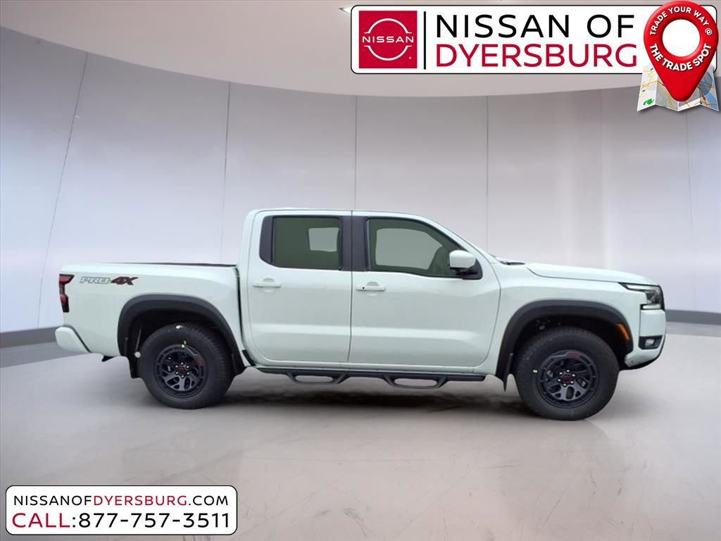 New 2025 Nissan Frontier PRO-4X w/ Pro Convenience Package image 3