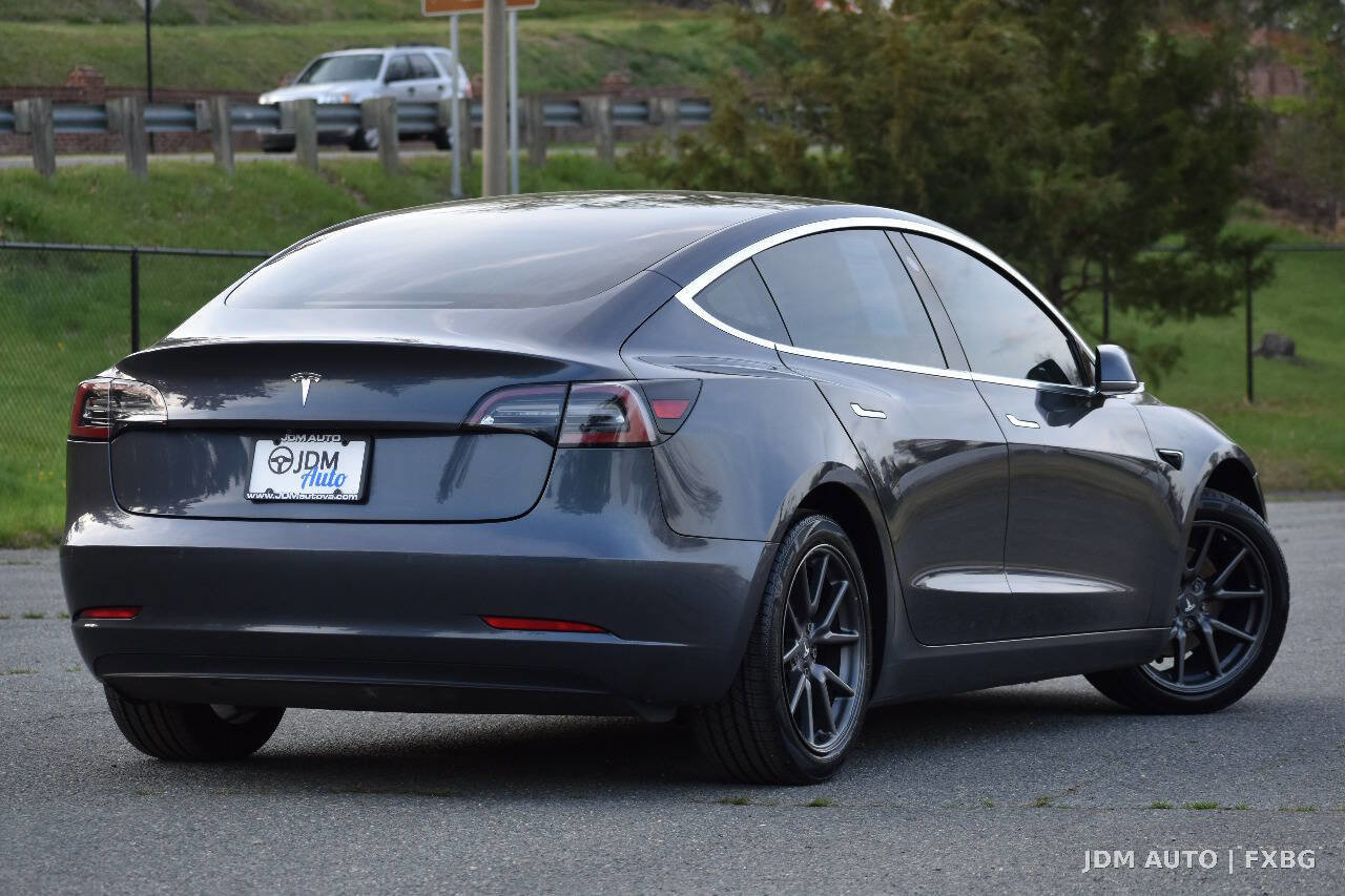 Used 2019 Tesla Model 3 Standard Range Plus RWD image 5