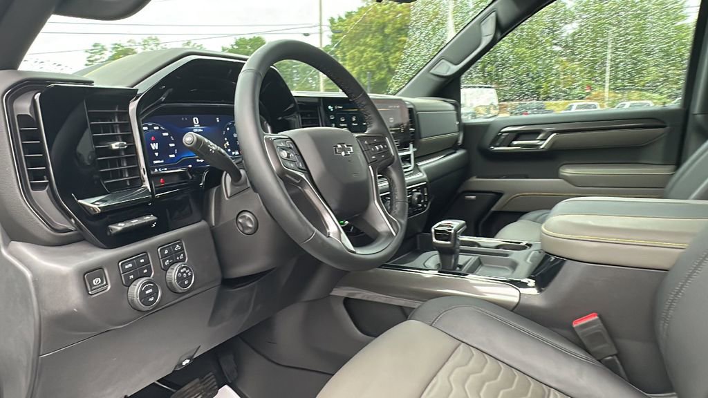 Used 2024 Chevrolet Silverado 1500 ZR2 w/ ZR2 Bison Edition image 11
