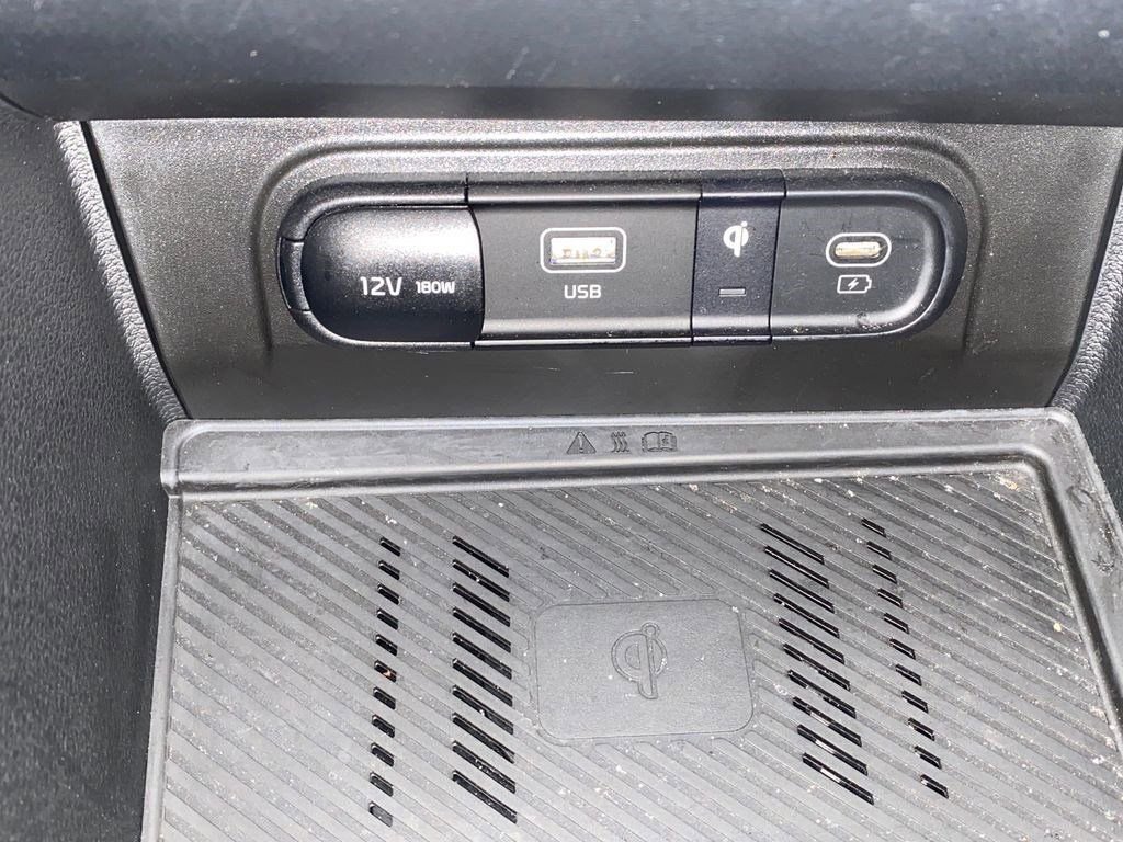Used 2023 Kia Sportage EX image 20
