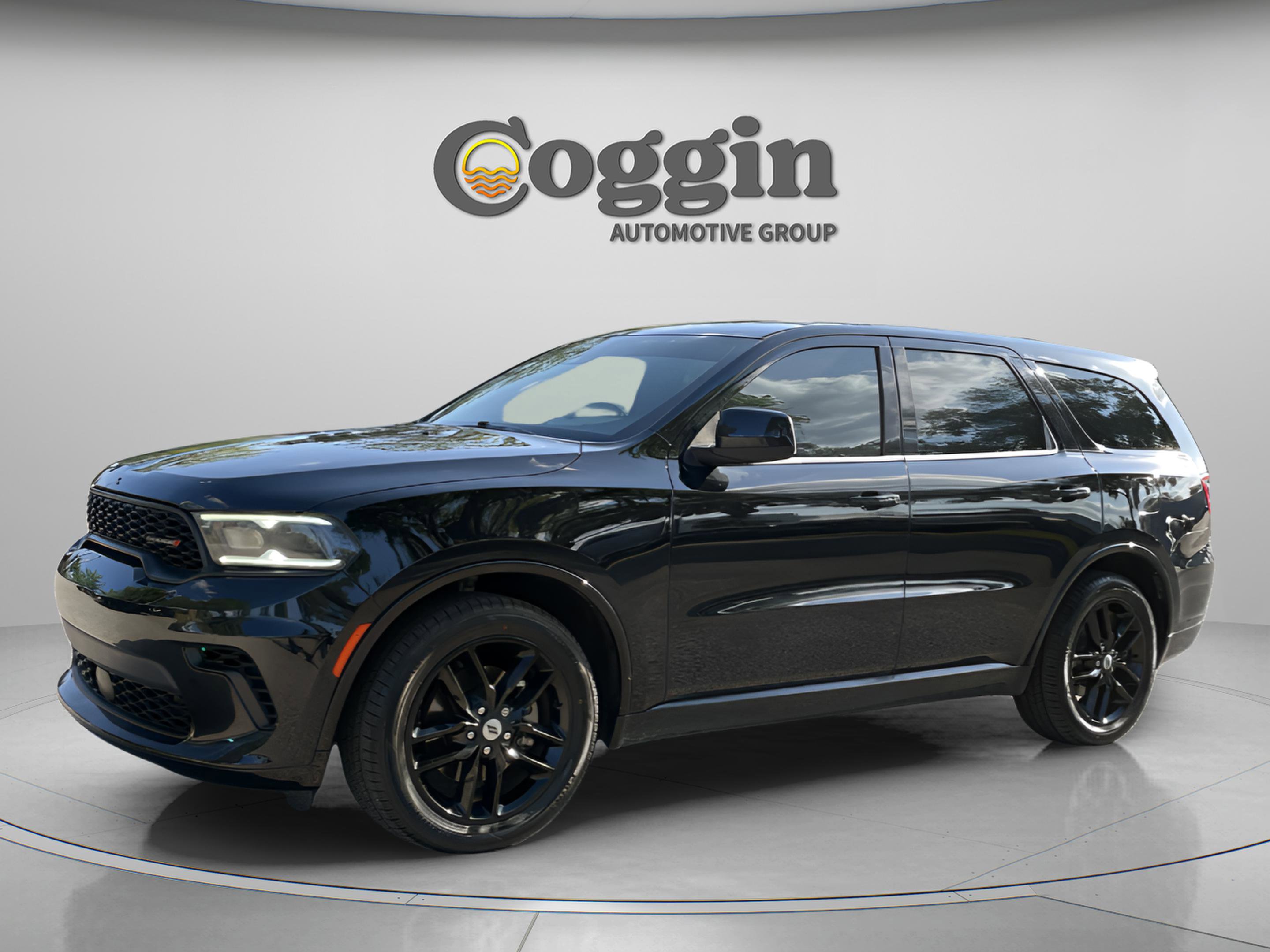 Used 2023 Dodge Durango GT RWD image 2