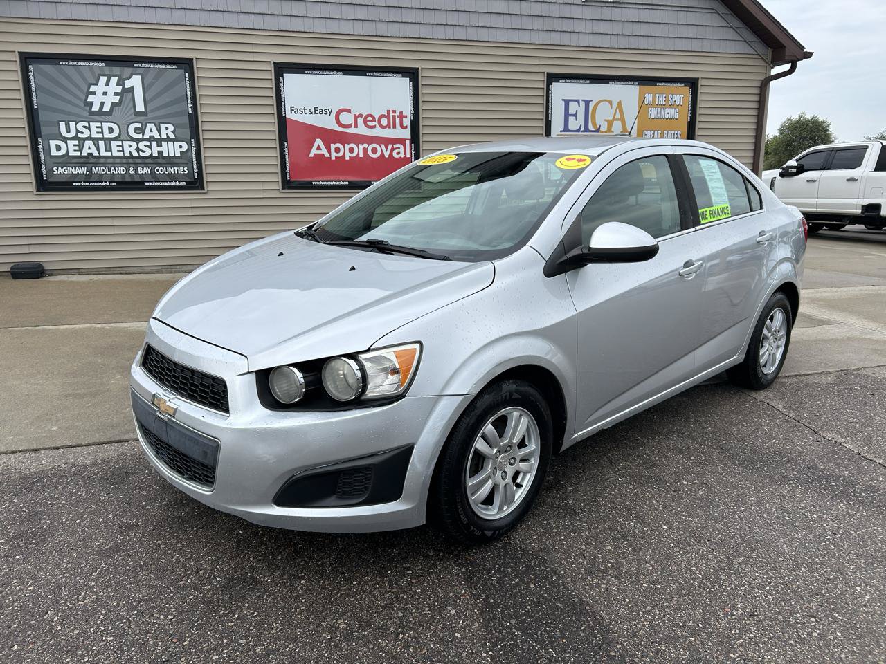 Used 2015 Chevrolet Sonic LT w/ Advanced Safety Package FWD image 1