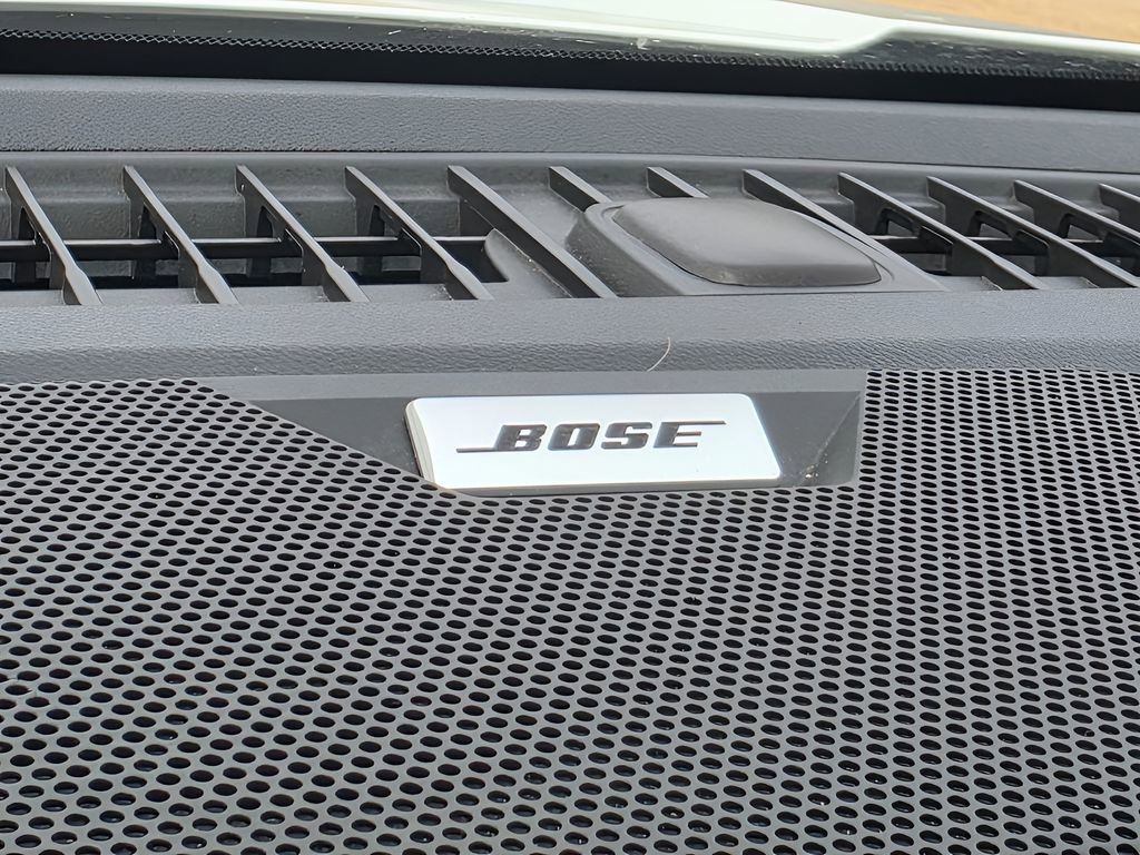 Used 2024 Chevrolet Colorado LT w/ LT Convenience Package III image 21