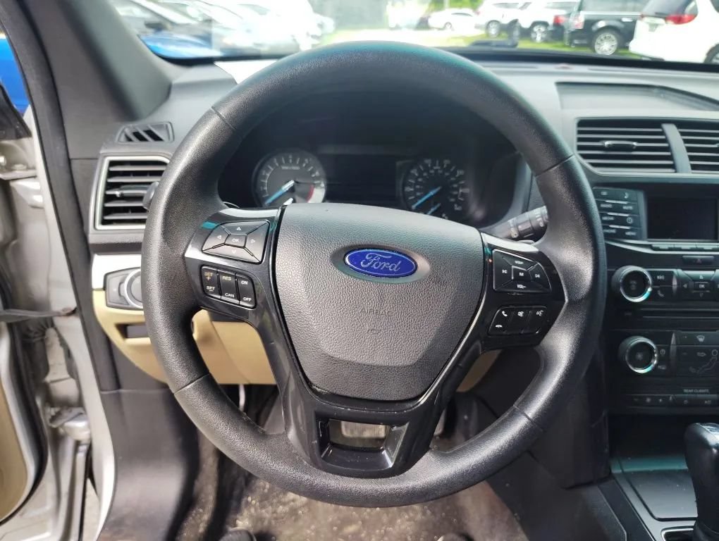 Used 2016 Ford Explorer 4WD image 13