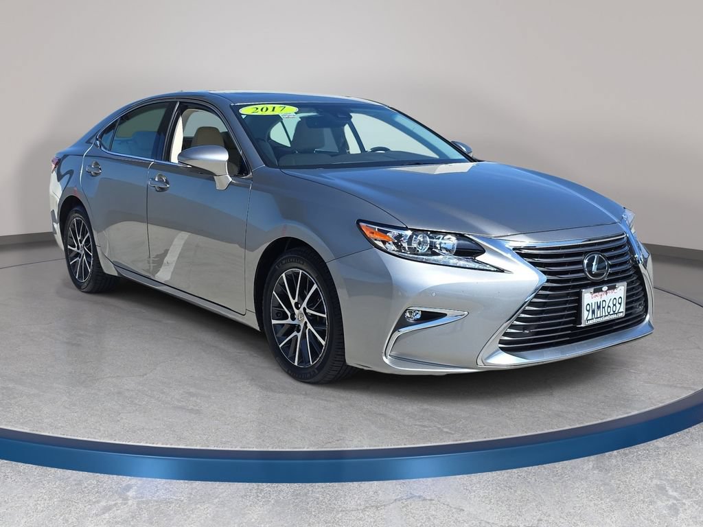 Used 2017 Lexus ES 350 w/ Navigation System Package FWD image 4