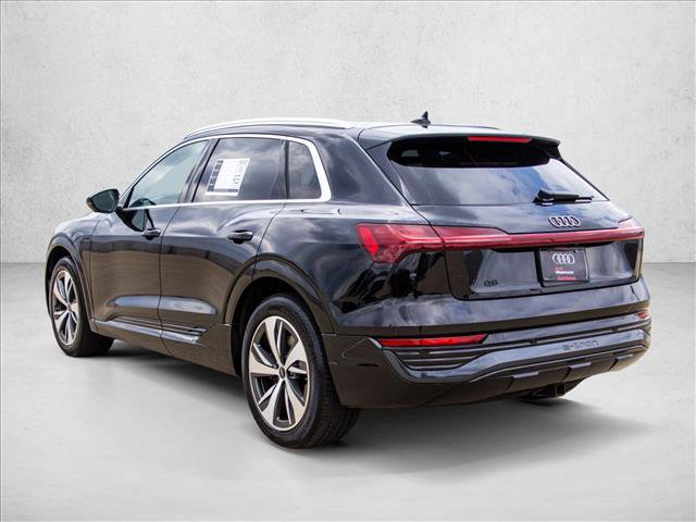 Certified 2024 Audi Q8 e-tron Premium Plus AWD/4WD image 7