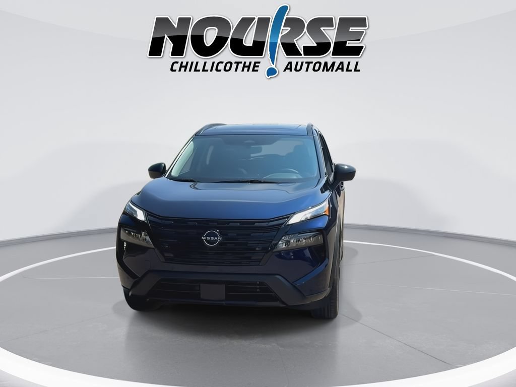 New 2026 Nissan Rogue Dark Armor AWD/4WD image 3