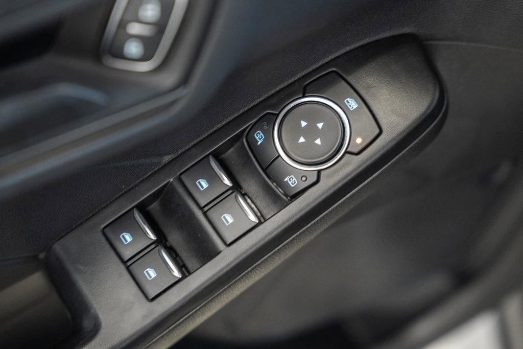 Used 2025 Ford Escape Active AWD/4WD image 44