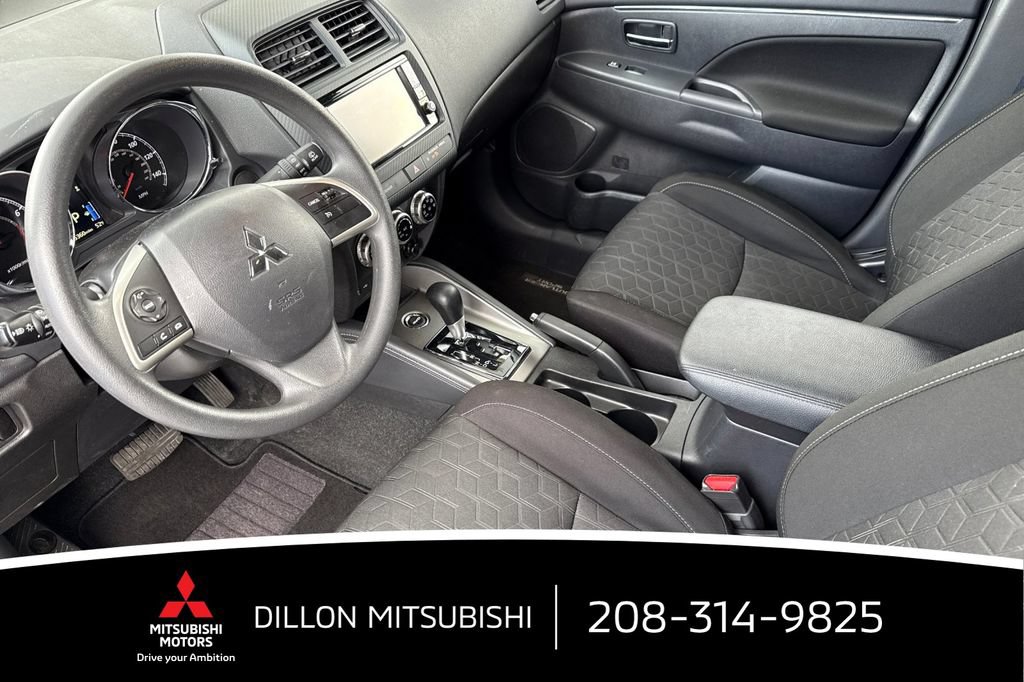 Used 2025 Mitsubishi Outlander Sport ES AWD/4WD image 10