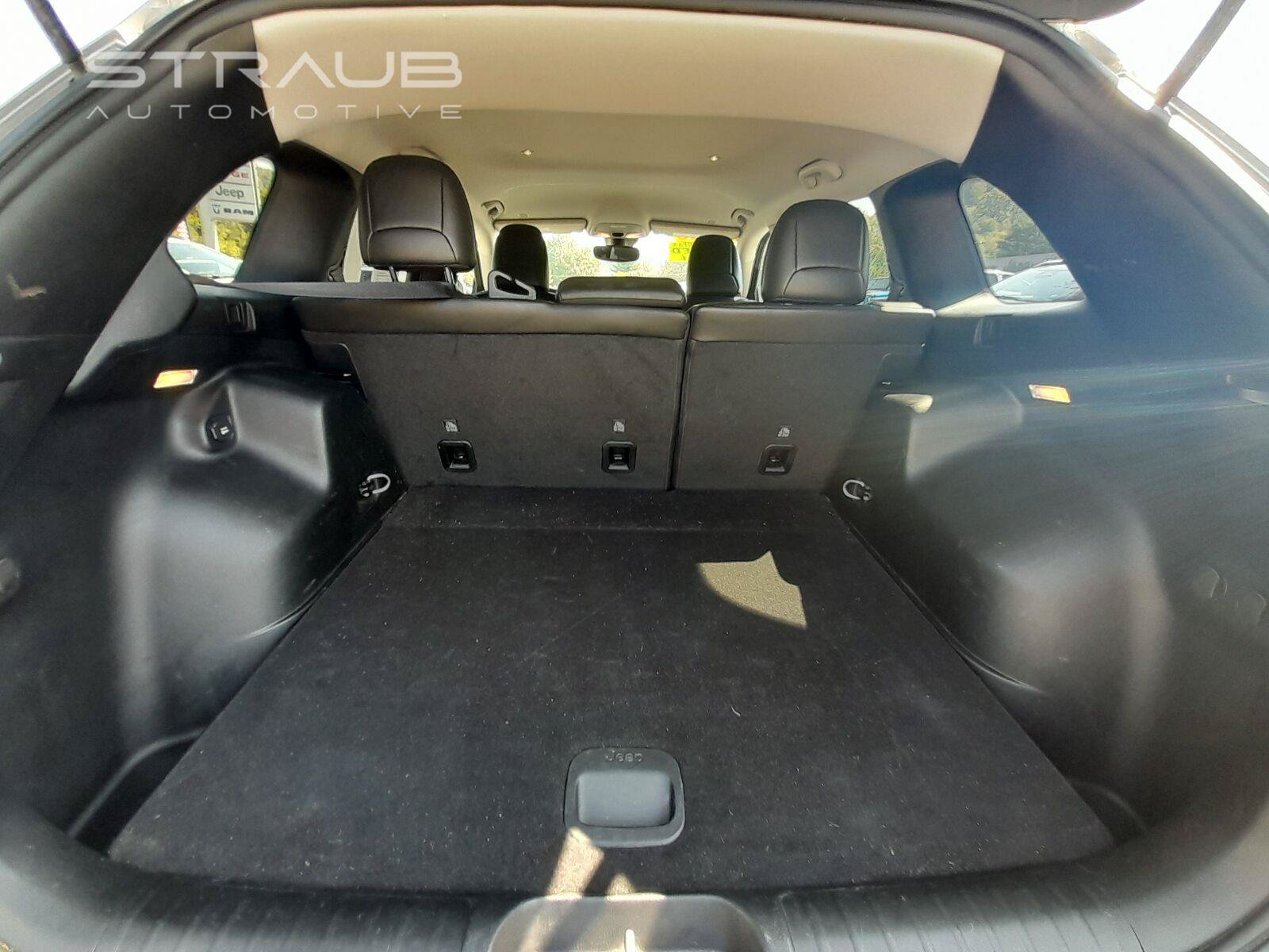 Used 2020 Jeep Cherokee Latitude Lux w/ Quick Order Package 26H Lux AWD/4WD image 55