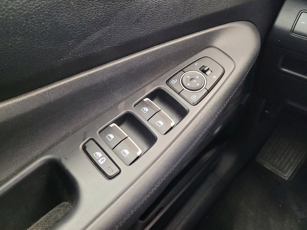 Used 2023 Hyundai Santa Fe SE image 27