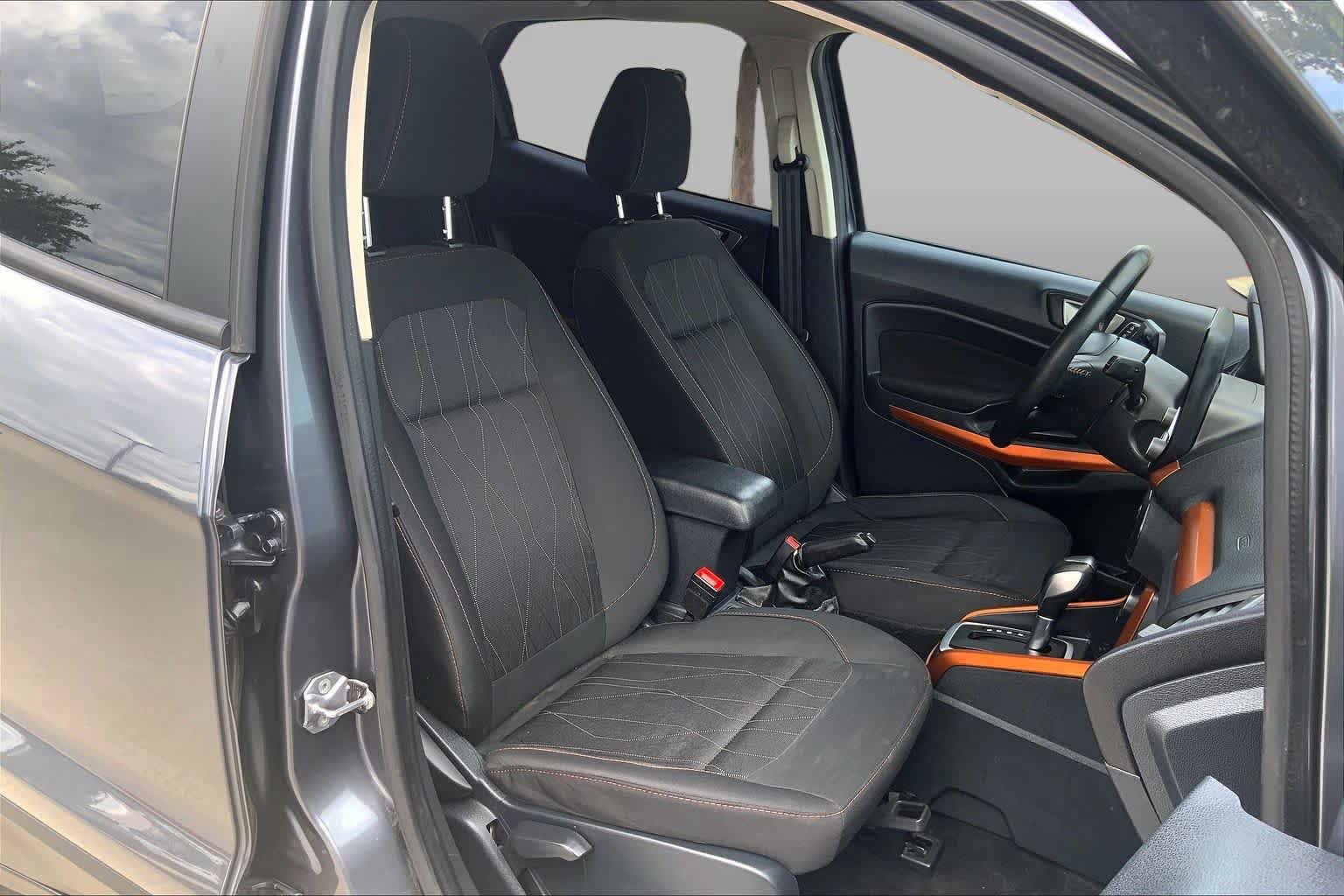 Used 2021 Ford EcoSport SE w/ SE Convenience Package FWD image 9