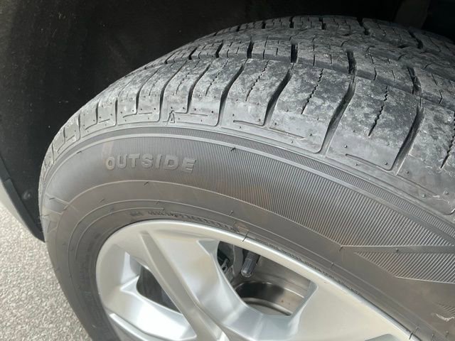 Used 2019 Chevrolet Blazer LT image 12