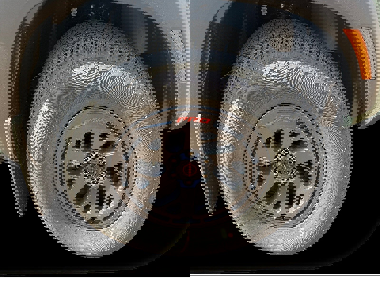 New 2026 Nissan Frontier PRO-4X w/ Pro-4x Convenience Package image 10