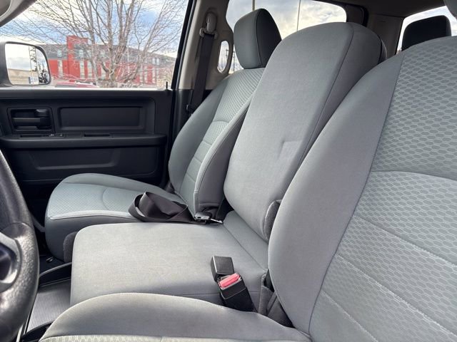 Used 2018 RAM 2500 Tradesman w/ Chrome Appearance Group image 30