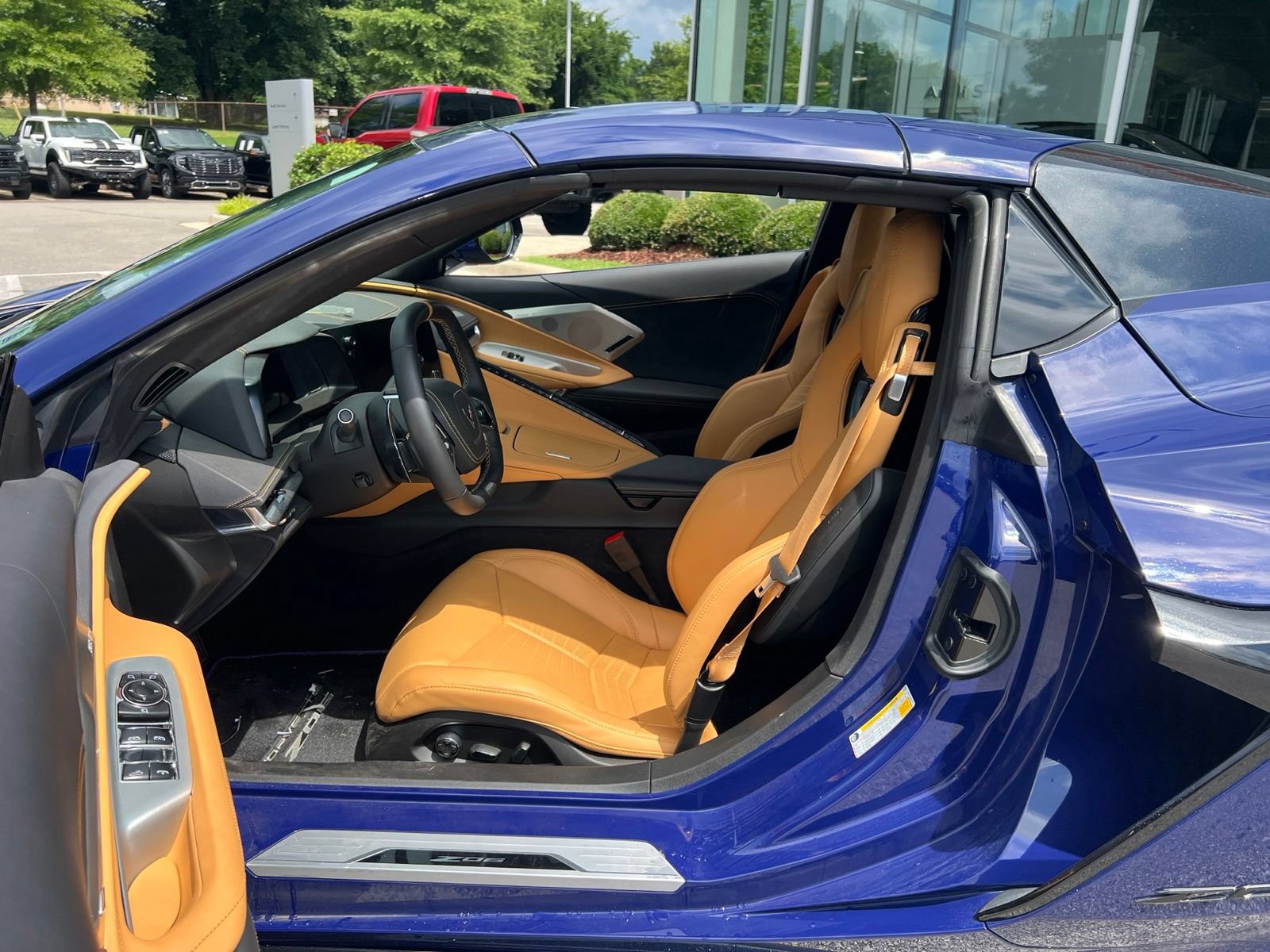 Used 2025 Chevrolet Corvette Z06 w/ Z07 Performance Package RWD image 28