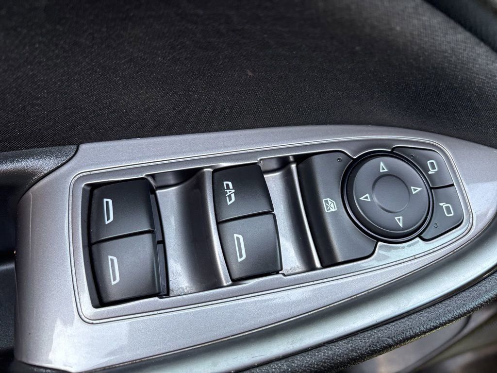 Used 2024 Chevrolet Malibu LT image 23