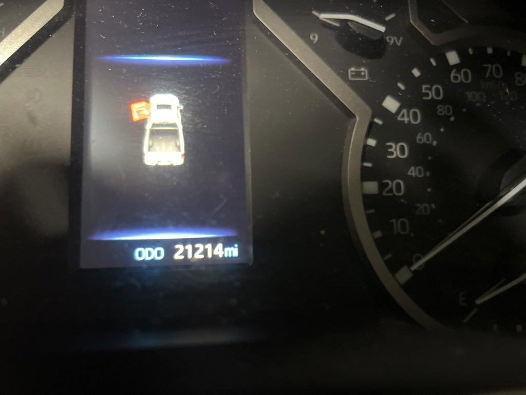 Used 2024 Toyota Tundra SR w/ SR Tow Package image 2