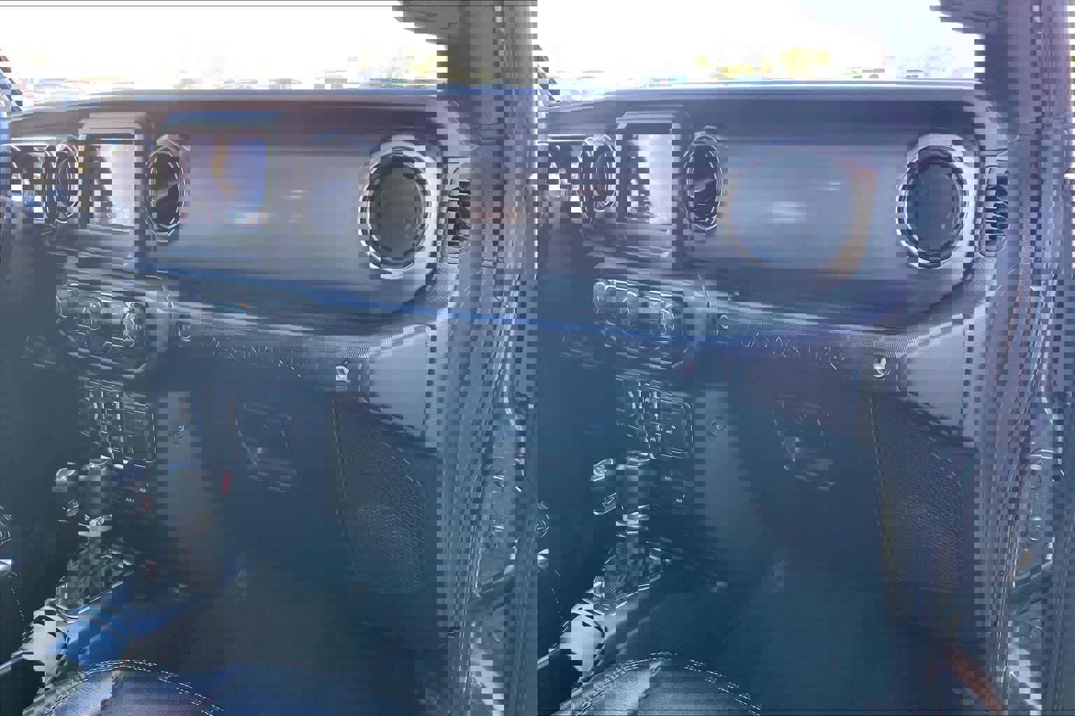 Used 2019 Jeep Wrangler Unlimited Sport S image 16