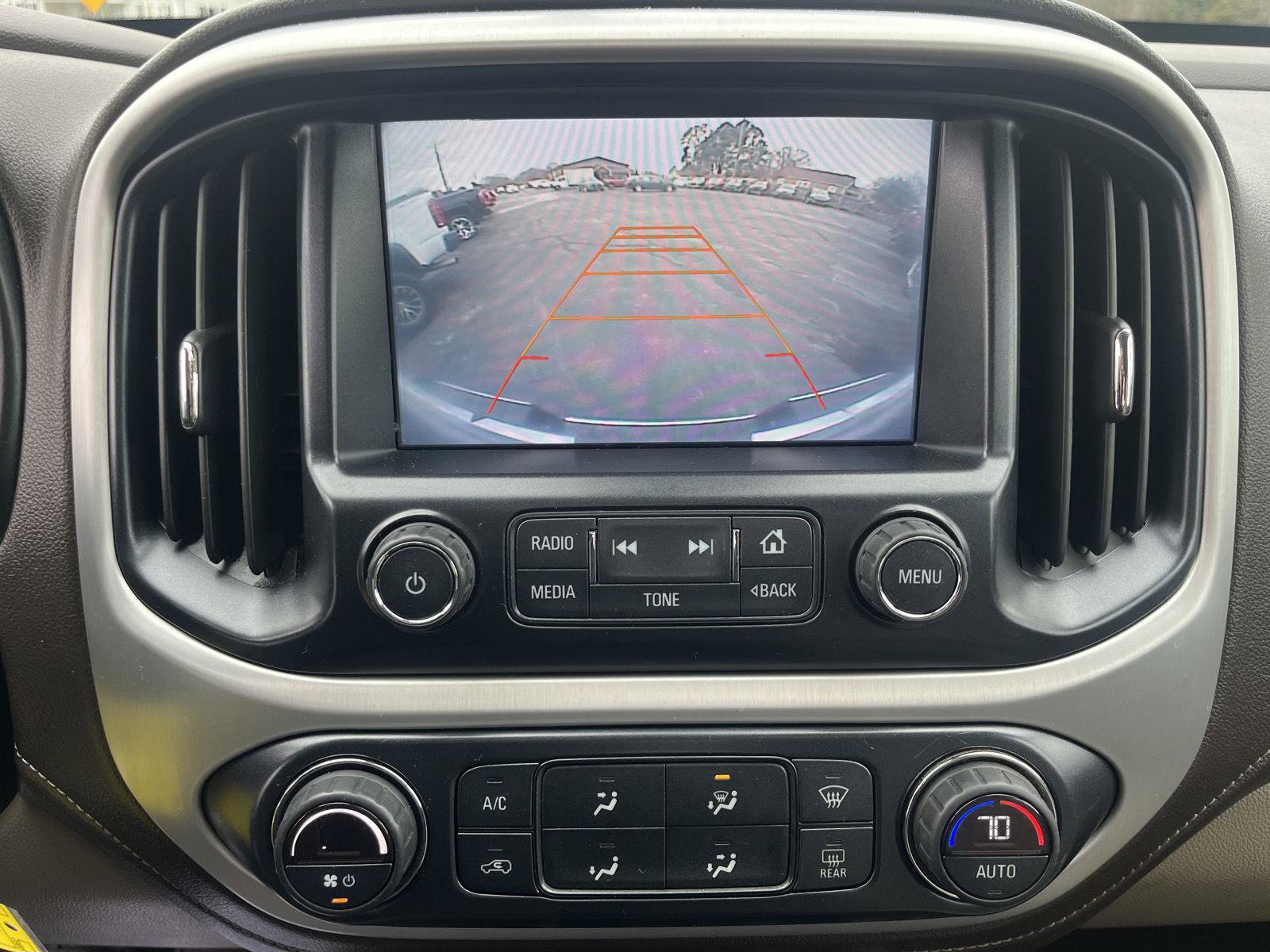 Used 2017 GMC Canyon SLT w/ Driver Alert Package image 8