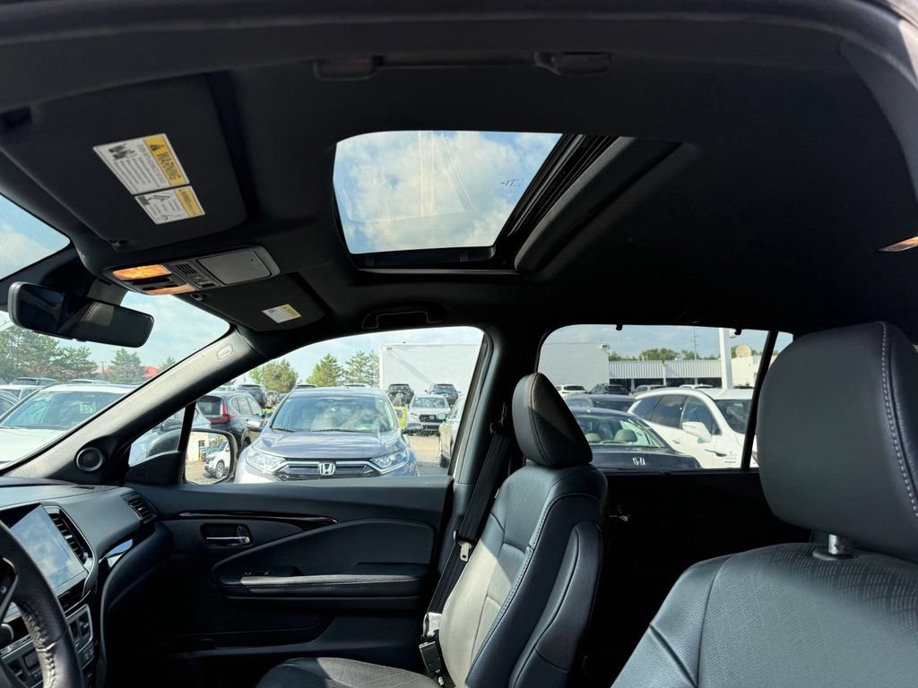 Certified 2019 Honda Passport Touring image 9