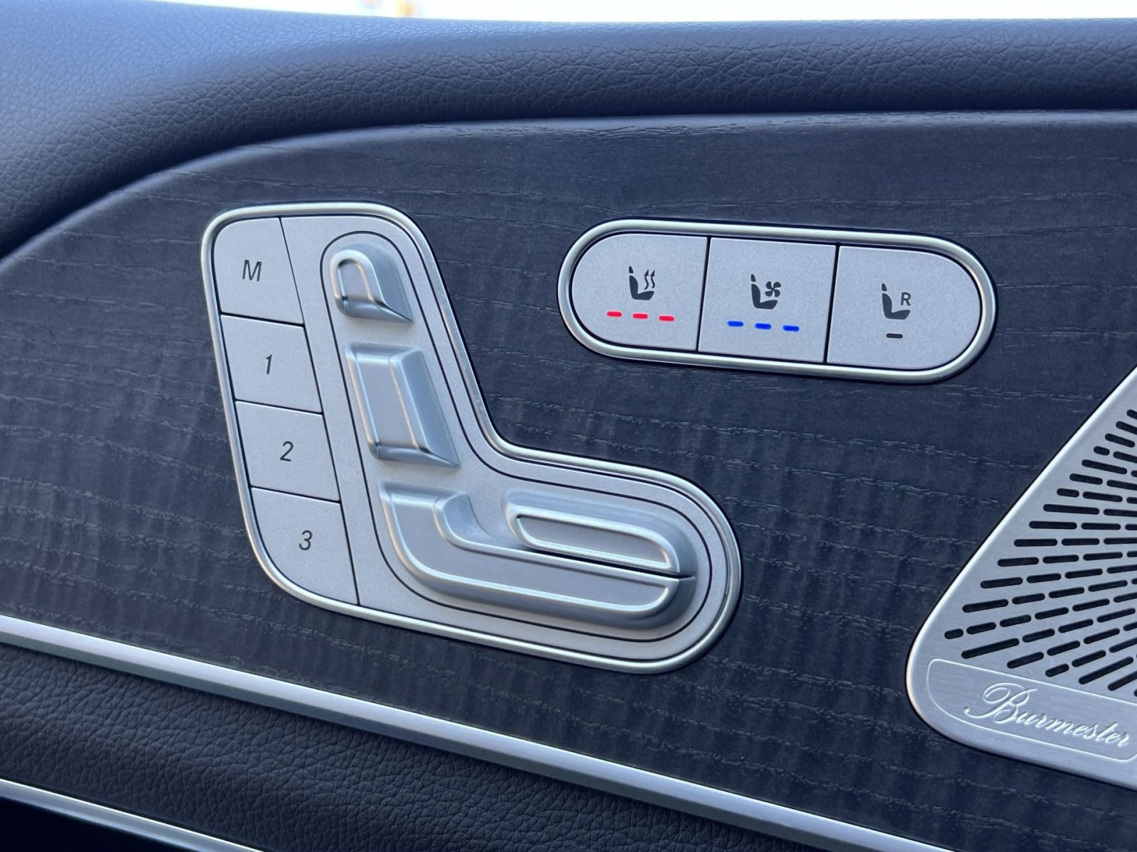 Certified 2023 Mercedes-Benz GLS 450 4MATIC image 36