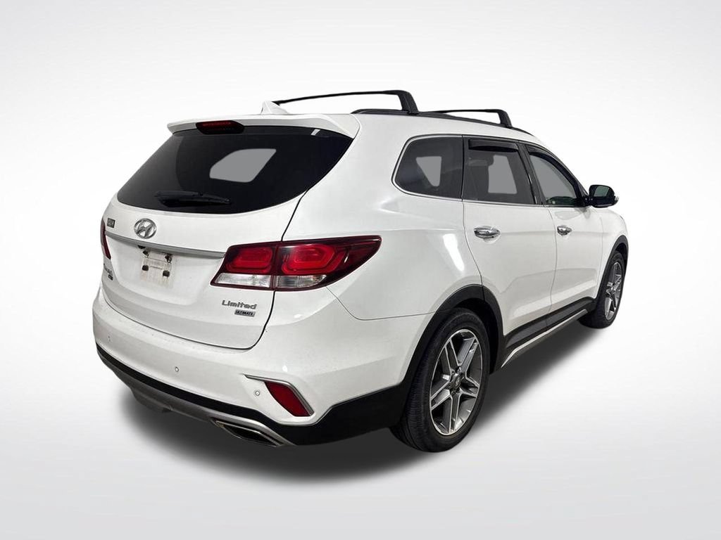 Used 2019 Hyundai Santa Fe XL FWD image 3