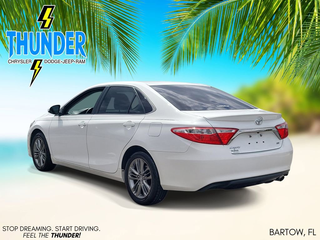 Used 2017 Toyota Camry SE FWD image 3