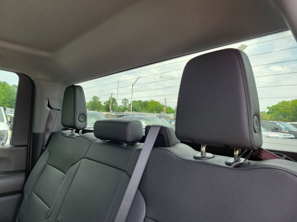 Used 2024 GMC Sierra 2500 Pro AWD/4WD image 14